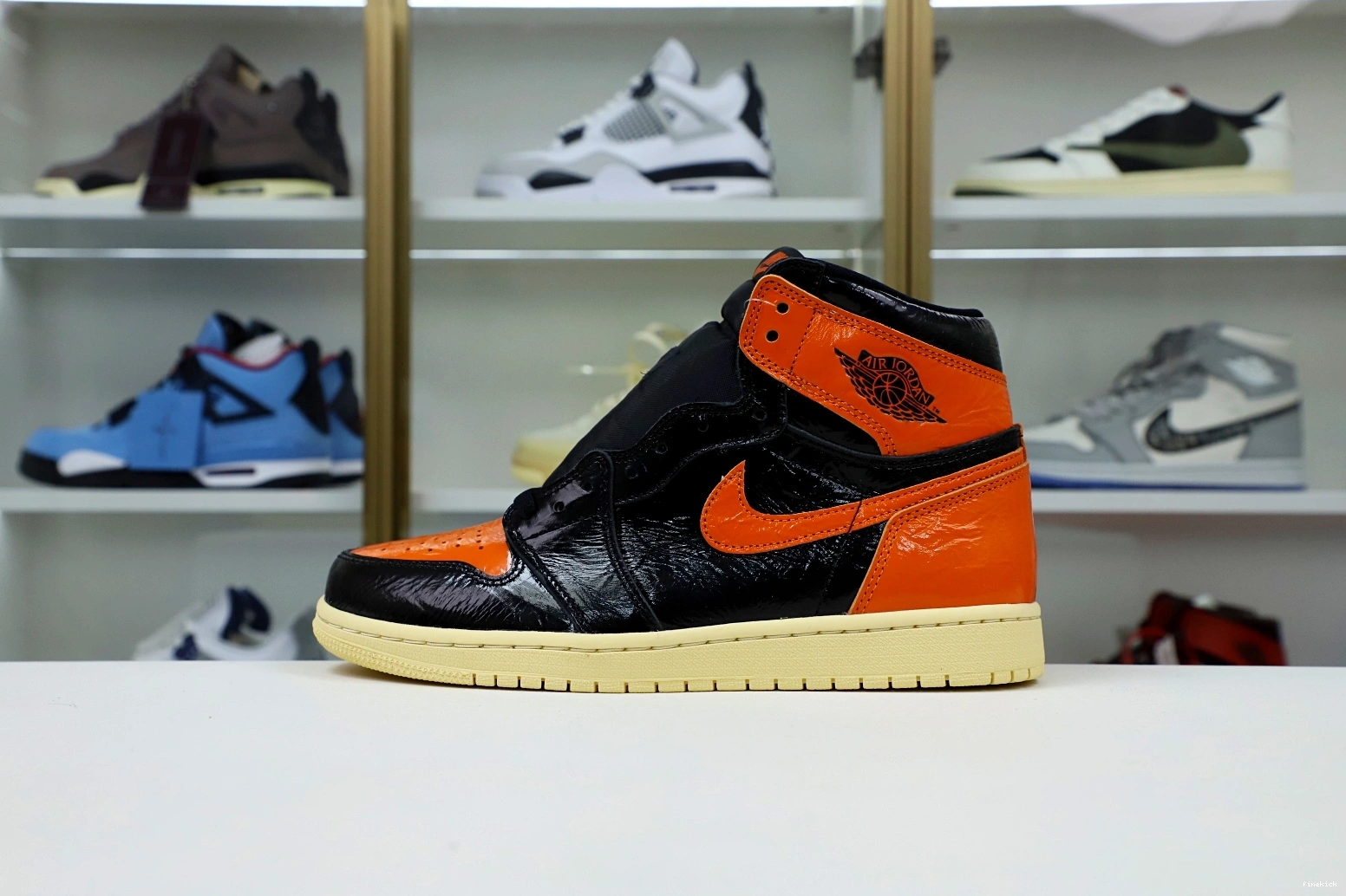 3.0' 1 HIGH RETRO AIR 'SHATTERED BACKBOARD OG JORDAN 0830